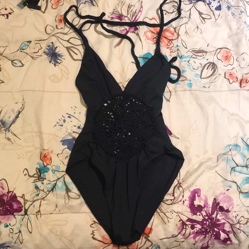 Frankie’s Bikinis Poppy one piece